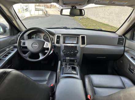 Jeep - Grand Cherokee