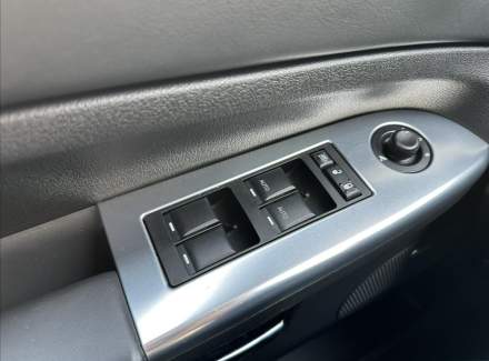 Jeep - Grand Cherokee