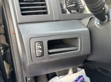 Jeep - Grand Cherokee