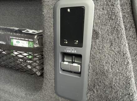 Land Rover - Range Rover Sport