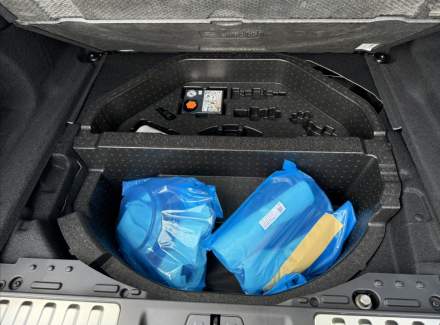 Land Rover - Range Rover Sport