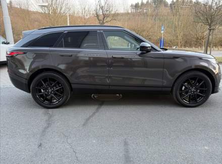 Land Rover - Range Rover Velar