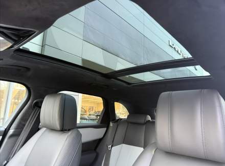 Land Rover - Range Rover Velar