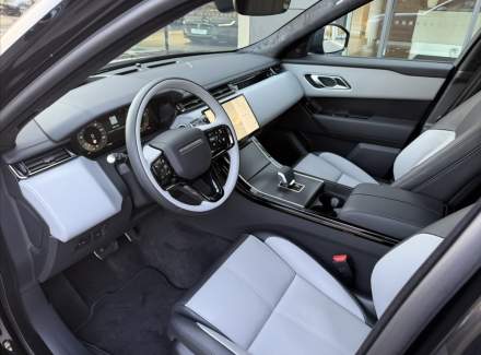 Land Rover - Range Rover Velar