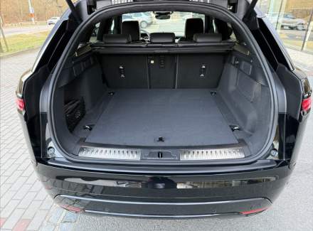 Land Rover - Range Rover Velar