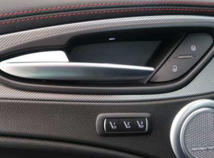 Alfa Romeo - Stelvio