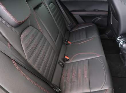 Alfa Romeo - Stelvio