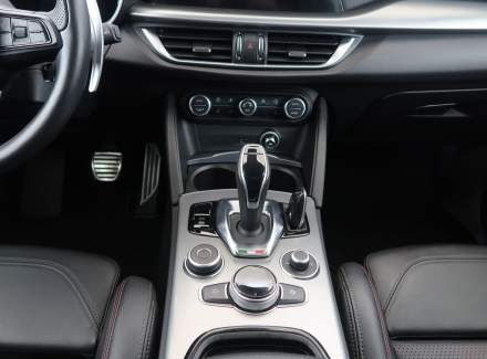 Alfa Romeo - Stelvio