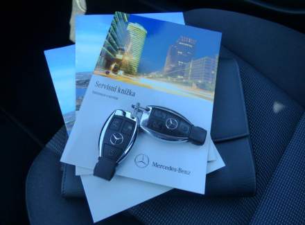 Mercedes-Benz - C-class