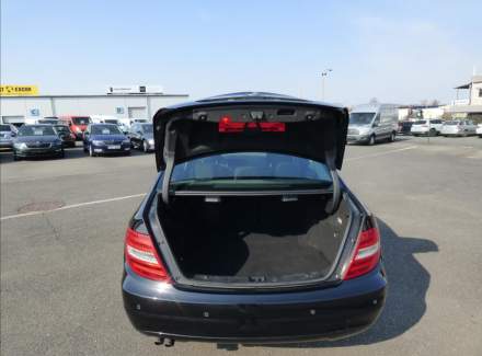 Mercedes-Benz - C-class