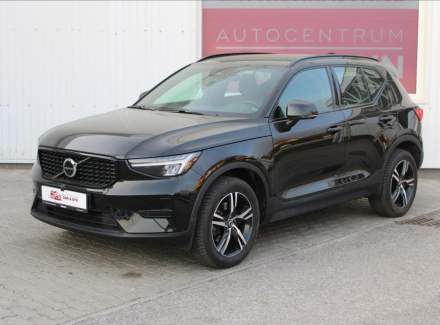 Volvo - XC40