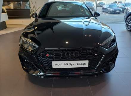 Audi - RS 5