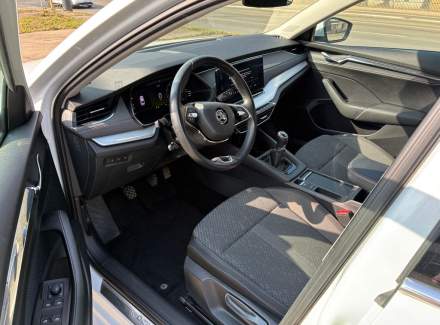 Škoda - Octavia