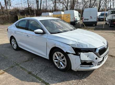 Škoda - Octavia