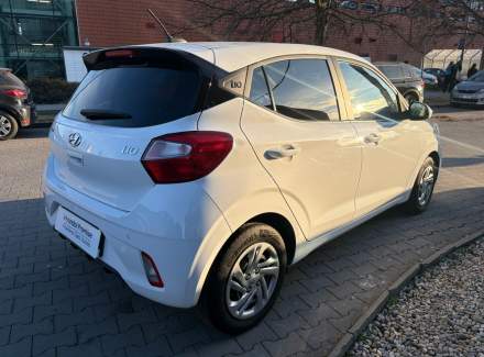 Hyundai - i10