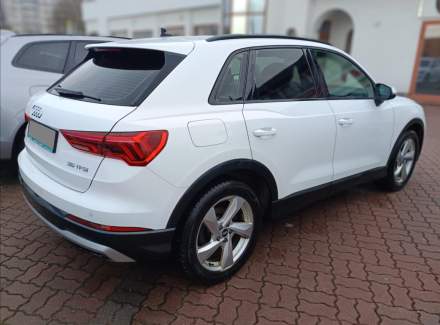 Audi - Q3