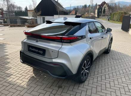 Toyota - C-HR
