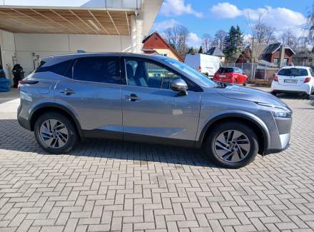 Nissan - Qashqai