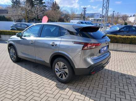 Nissan - Qashqai