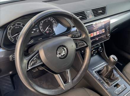 Škoda - Superb