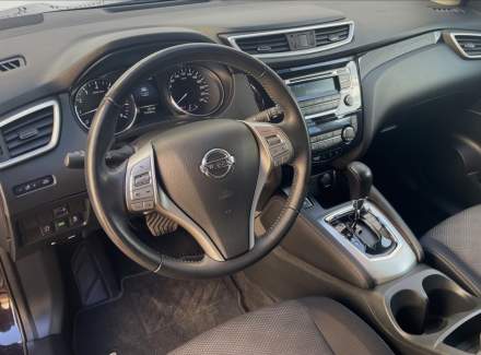Nissan - Qashqai