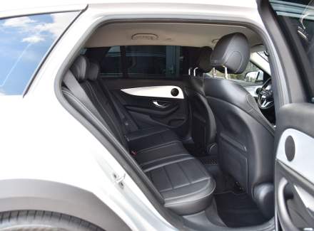 Mercedes-Benz - E-class