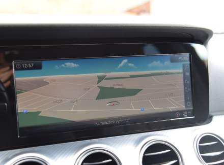 Mercedes-Benz - E-class