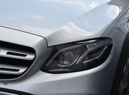 Mercedes-Benz - E-class