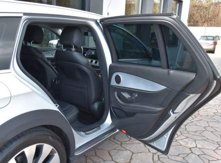 Mercedes-Benz - E-class