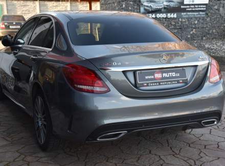 Mercedes-Benz - C-class