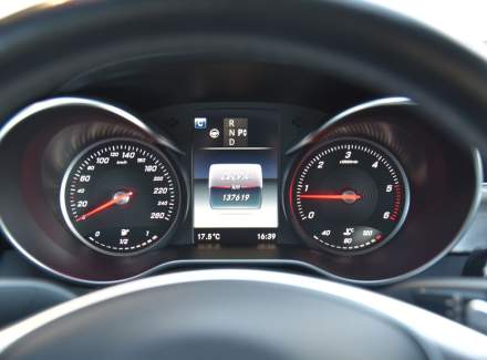 Mercedes-Benz - C-class