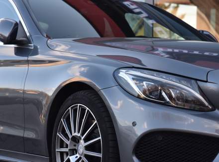 Mercedes-Benz - C-class