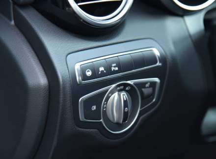 Mercedes-Benz - C-class