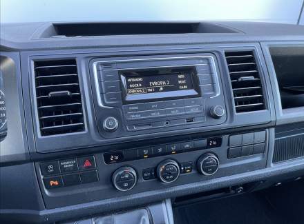 Volkswagen - Caravelle