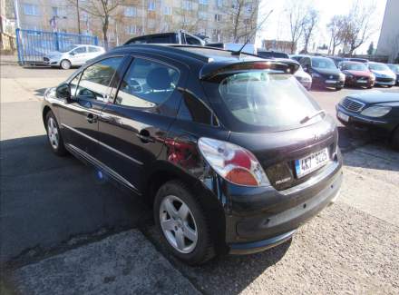Peugeot - 207