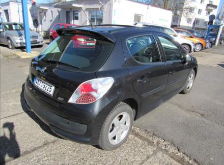 Peugeot - 207
