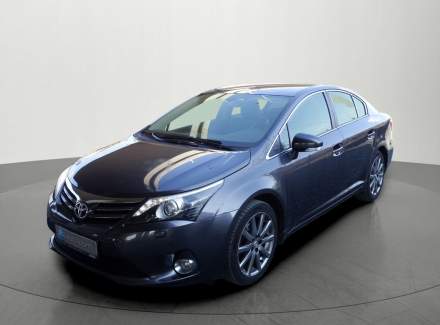 Toyota - Avensis
