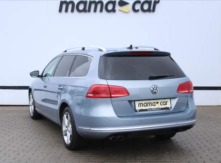 Volkswagen - Passat