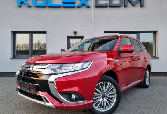 Mitsubishi - Outlander