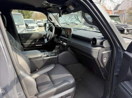 Toyota - Land Cruiser