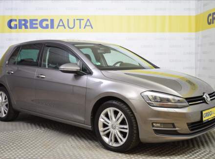 Volkswagen - Golf