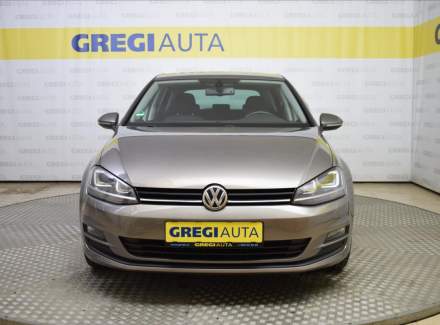 Volkswagen - Golf
