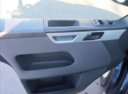 Volkswagen - Multivan