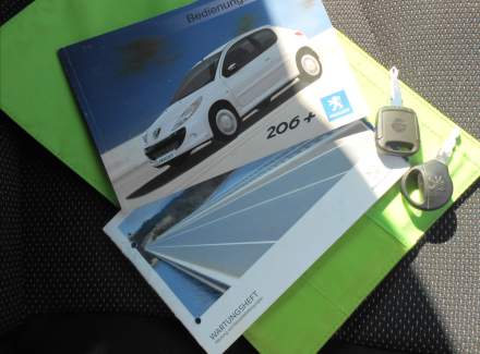 Peugeot - 206