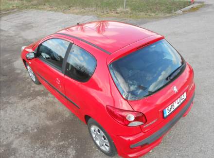 Peugeot - 206