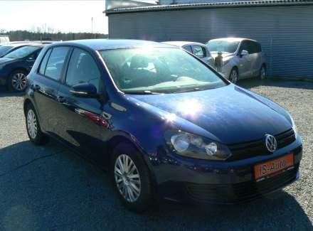 Volkswagen - Golf