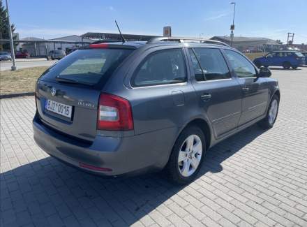 Škoda - Octavia