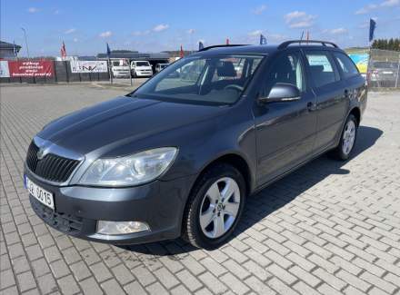 Škoda - Octavia