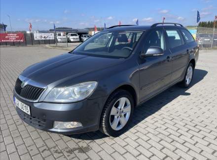 Škoda - Octavia