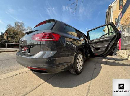 Volkswagen - Passat